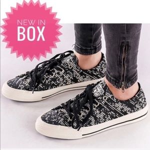 NWT Converse All Star Low Top Shoes